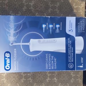 OralB water flosser